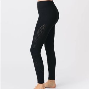 Zyia M performance leggings.